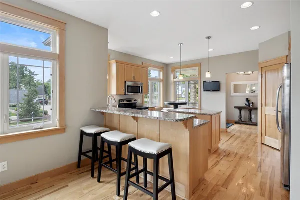 $724,900 | 1329 South Oak Street, Lake City, MN 55041