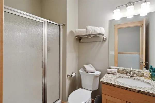 $724,900 | 1329 South Oak Street, Lake City, MN 55041
