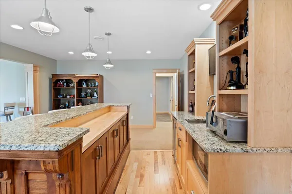 $724,900 | 1329 South Oak Street, Lake City, MN 55041