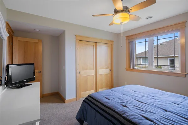 $724,900 | 1329 South Oak Street, Lake City, MN 55041