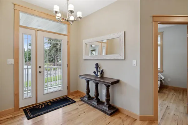 $724,900 | 1329 South Oak Street, Lake City, MN 55041