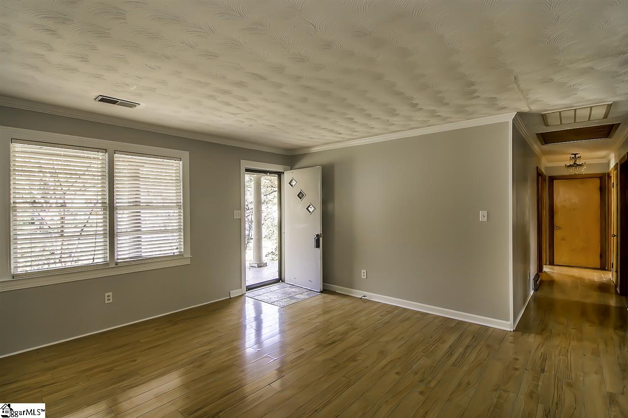 347 South 1372 Woodruff, SC 29388 - Photo 4 of 26 Gallery Image 4