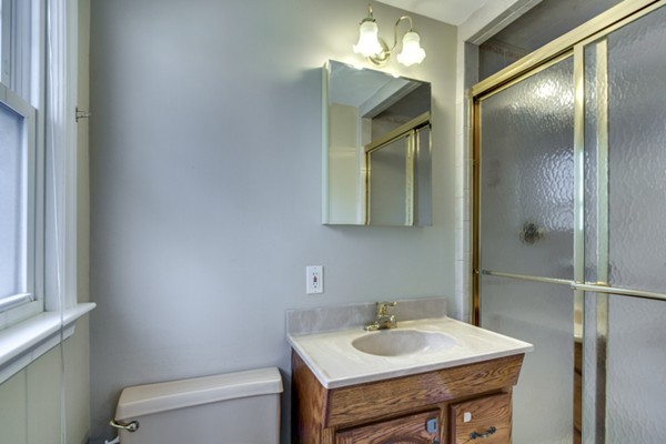 5 Graymore Road Waltham, MA 02451 - Photo 18 of 27 Gallery Image 18