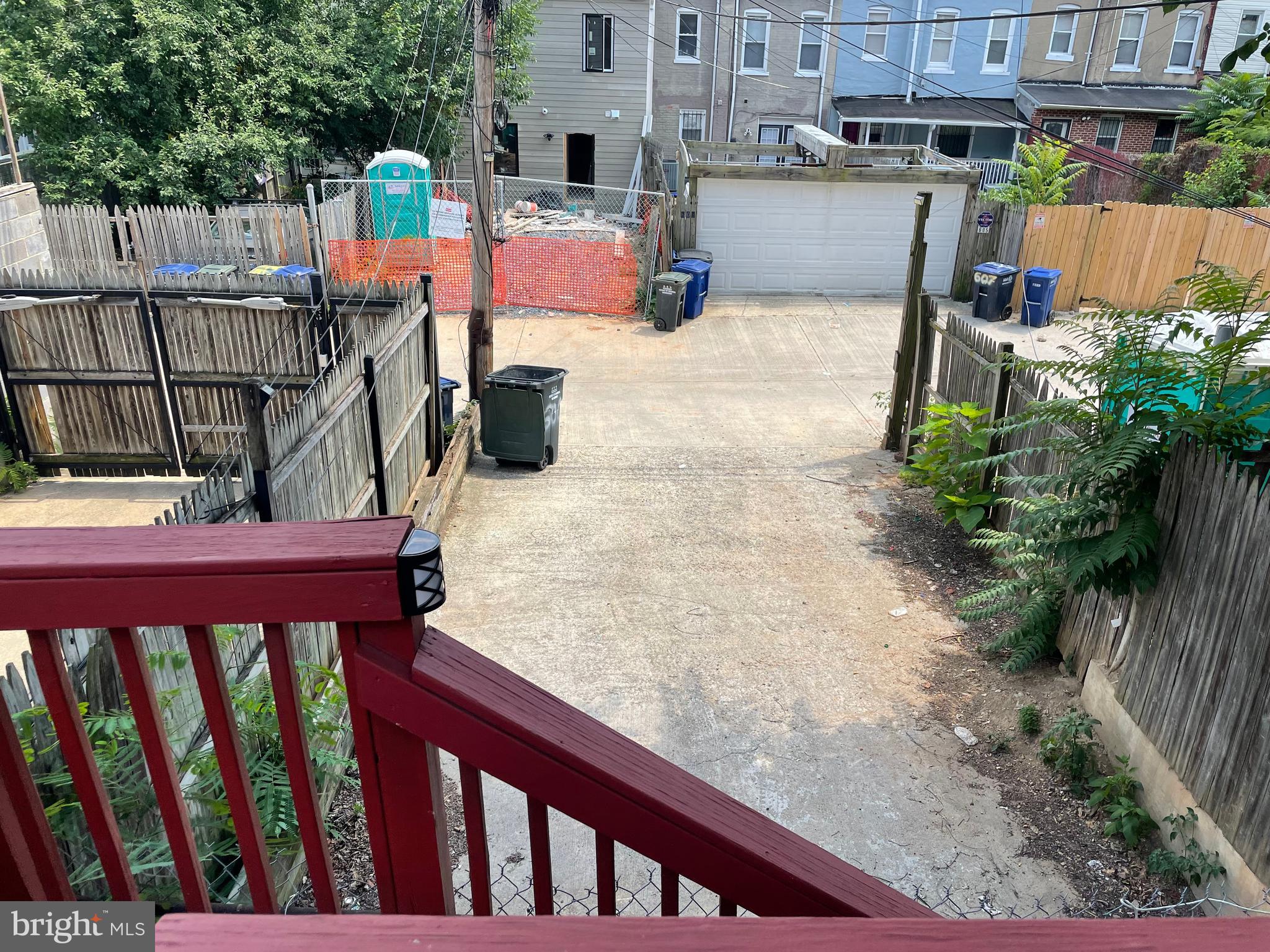 604 Irving Street Northwest Washington, DC 20010 - Photo 9 of 11 a view of outdoor space yard and deck