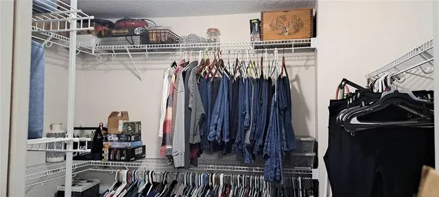 $337,600 | 33809 Silver Pine Drive, Leesburg, FL 34788