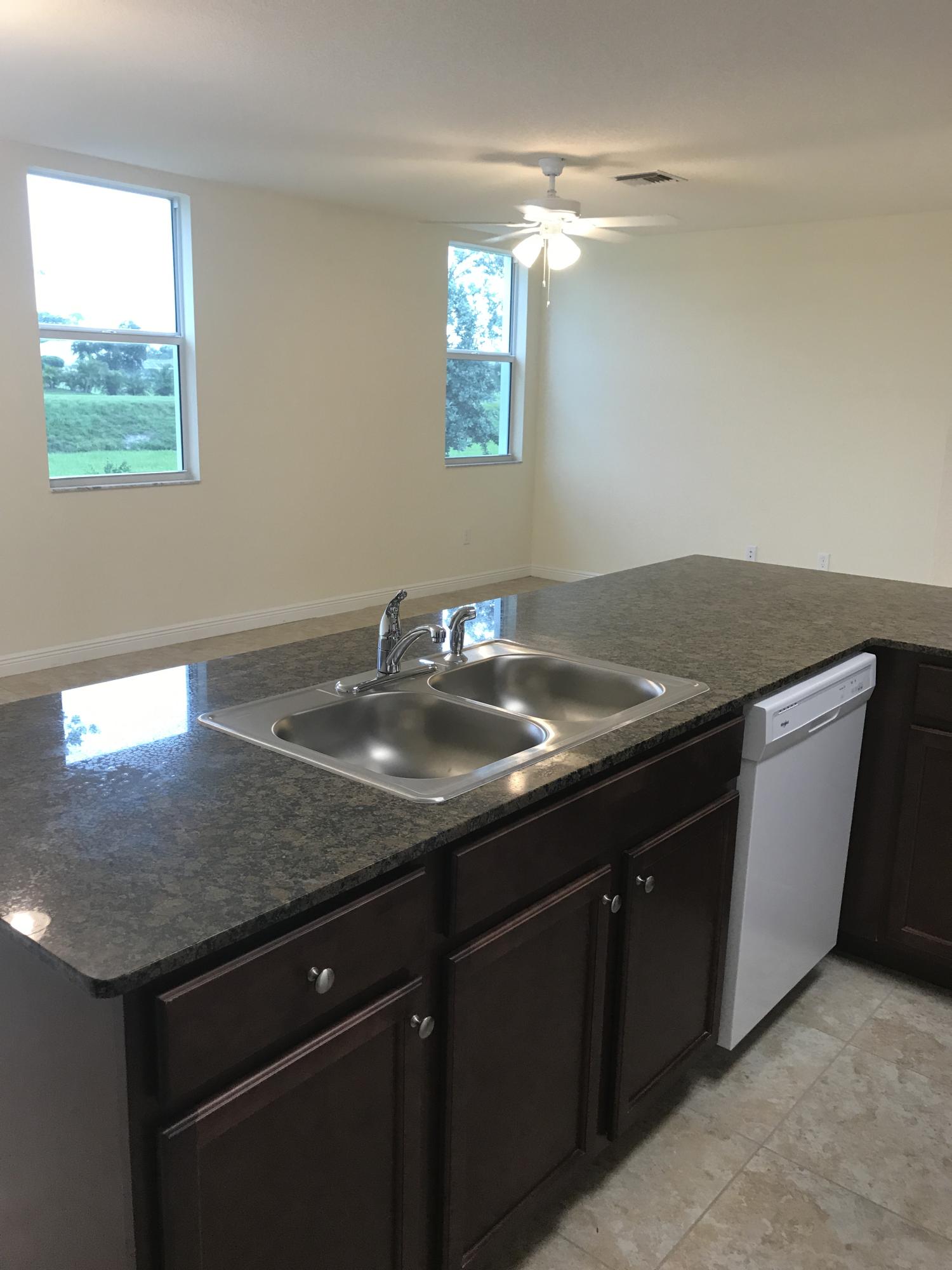 3598 Davis Road Lake Worth, FL 33461 - Photo 13 of 28 IMG_4972