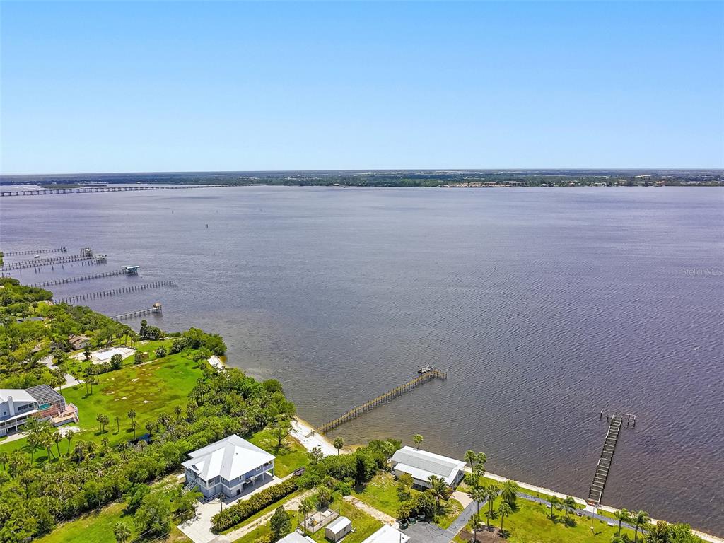 24437 Harbor View Road, Unit 13 Punta Gorda, FL 33980 - Photo 3 of 36 Gallery Image 3