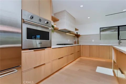 $1,890,000 | 23409 Friar Street, Woodland Hills, CA 91367