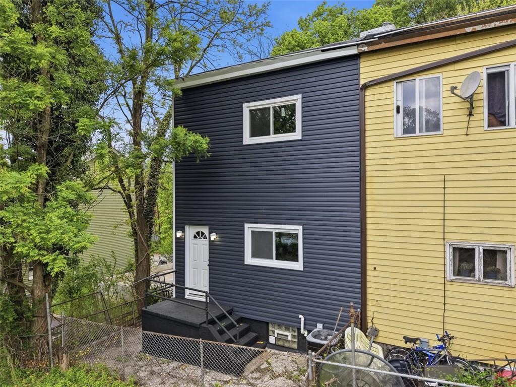 12 Boston Street Pittsburgh, PA 15212 - Photo 25 of 31 Gallery Image 25
