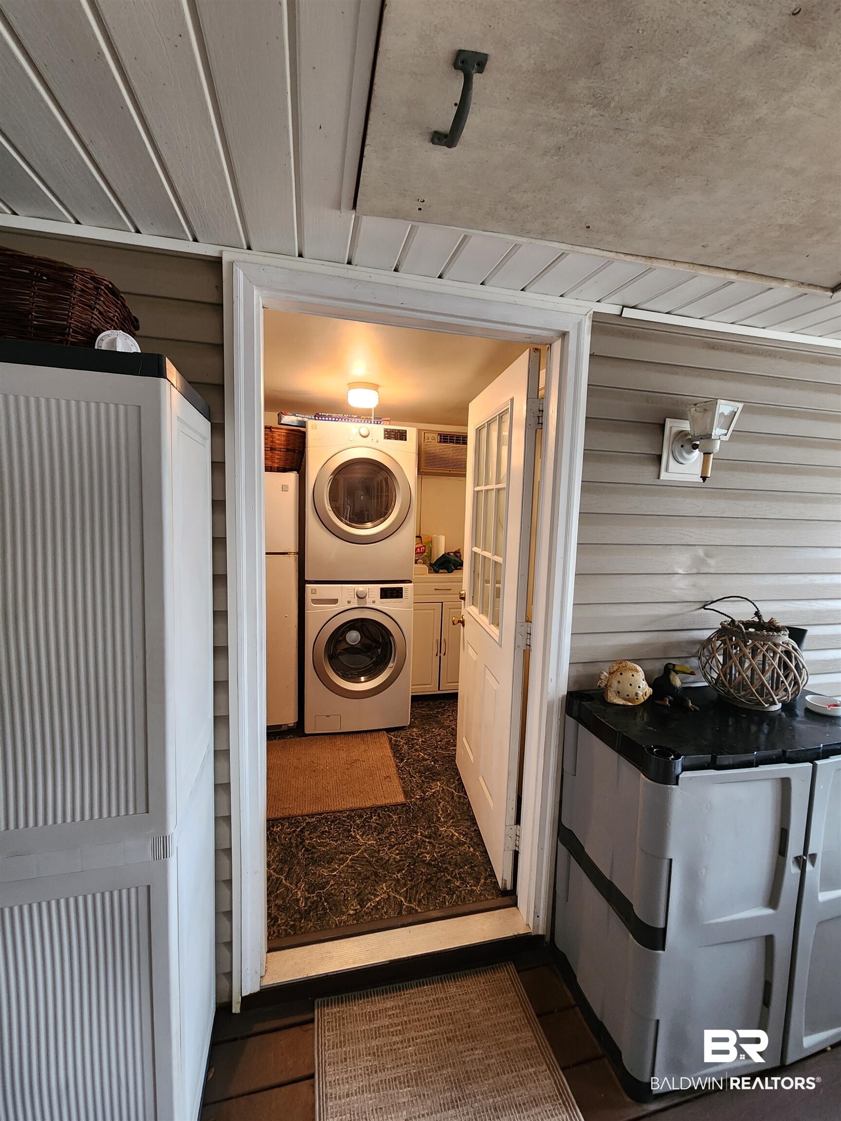 440 Elberta Loop Lillian, AL 36549 - Photo 23 of 40 attached building/laundry