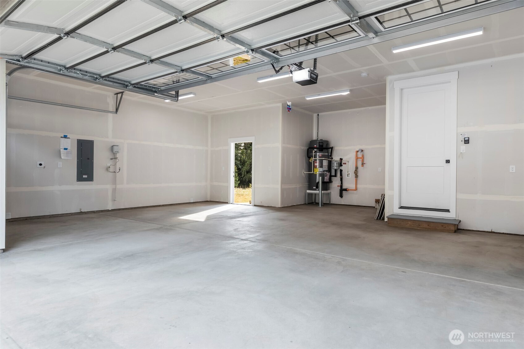 10155 Royal Valley Road Northeast Poulsbo, WA 98370 - Photo 32 of 40