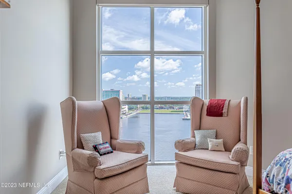 $915,000 | 1431 Riverplace Boulevard, Unit 1505, Jacksonville, FL 32207