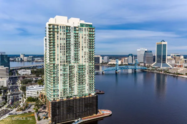 $915,000 | 1431 Riverplace Boulevard, Unit 1505, Jacksonville, FL 32207