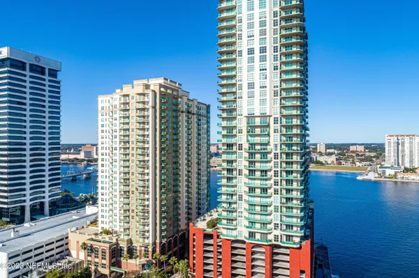 $915,000 | 1431 Riverplace Boulevard, Unit 1505, Jacksonville, FL 32207