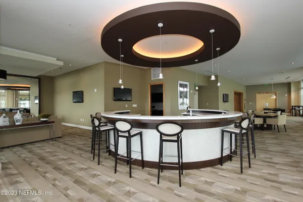 $915,000 | 1431 Riverplace Boulevard, Unit 1505, Jacksonville, FL 32207