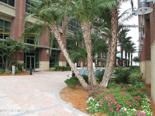 $915,000 | 1431 Riverplace Boulevard, Unit 1505, Jacksonville, FL 32207