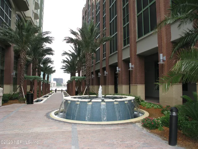 $915,000 | 1431 Riverplace Boulevard, Unit 1505, Jacksonville, FL 32207
