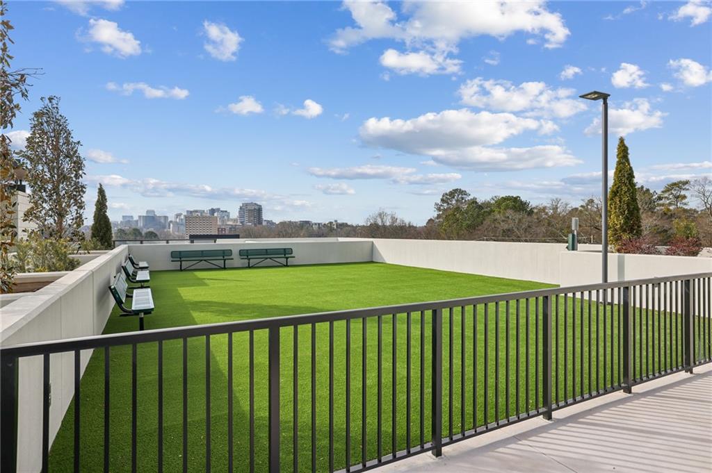 2425 Peachtree Road, Unit 501 Atlanta, GA 30305 - Photo 35 of 39 Gallery Image 35