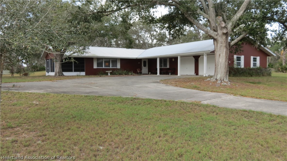 135 Mini Road Sebring, FL 33870 - Photo 1 of 27 Gallery Image 1