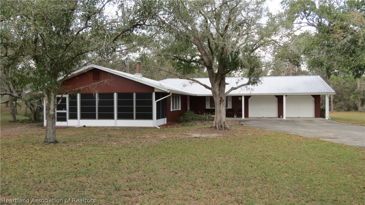 135 Mini Road Sebring, FL 33870 - Photo 2 of 27 Gallery Image 2