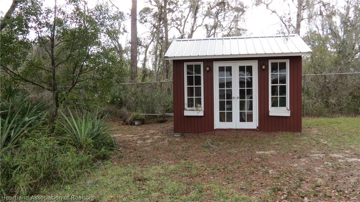 135 Mini Road Sebring, FL 33870 - Photo 6 of 27 Gallery Image 6