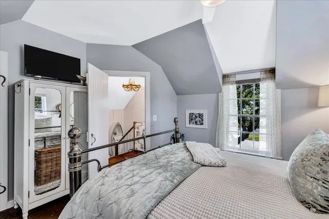 $1,100,000 | 21 Milestone Way, Unit 620, Mashpee, MA 02649