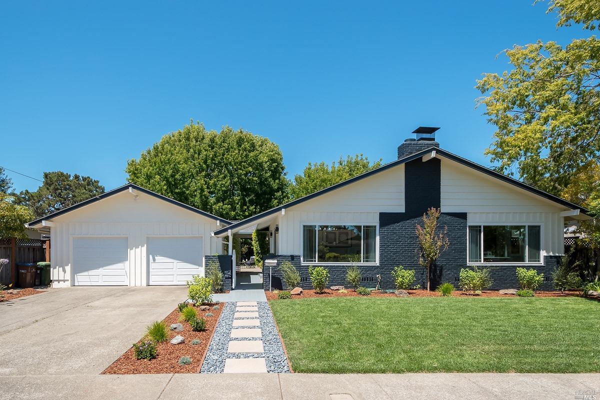 4 Locksly Lane San Rafael, CA 94901 - Photo 1 of 1 a front view of house with yard and green space