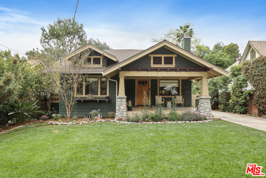 981 Worcester Avenue Pasadena, CA 91104 - Photo 2 of 24 a front view of a house with a yard