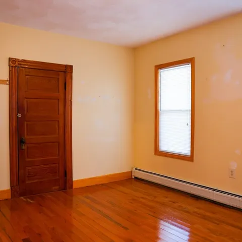 $2,500 | 80 Viola Street, Unit 1, Lowell, MA 01851