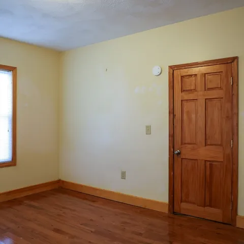 $2,500 | 80 Viola Street, Unit 1, Lowell, MA 01851