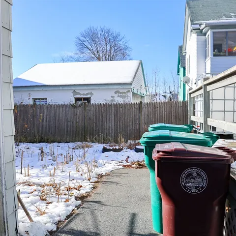 $2,500 | 80 Viola Street, Unit 1, Lowell, MA 01851