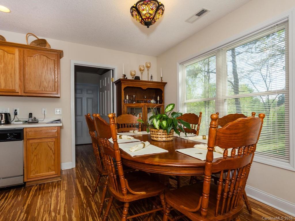 236 West Wonder Road Leicester, NC 28748 - Photo 11 of 24 Gallery Image 11