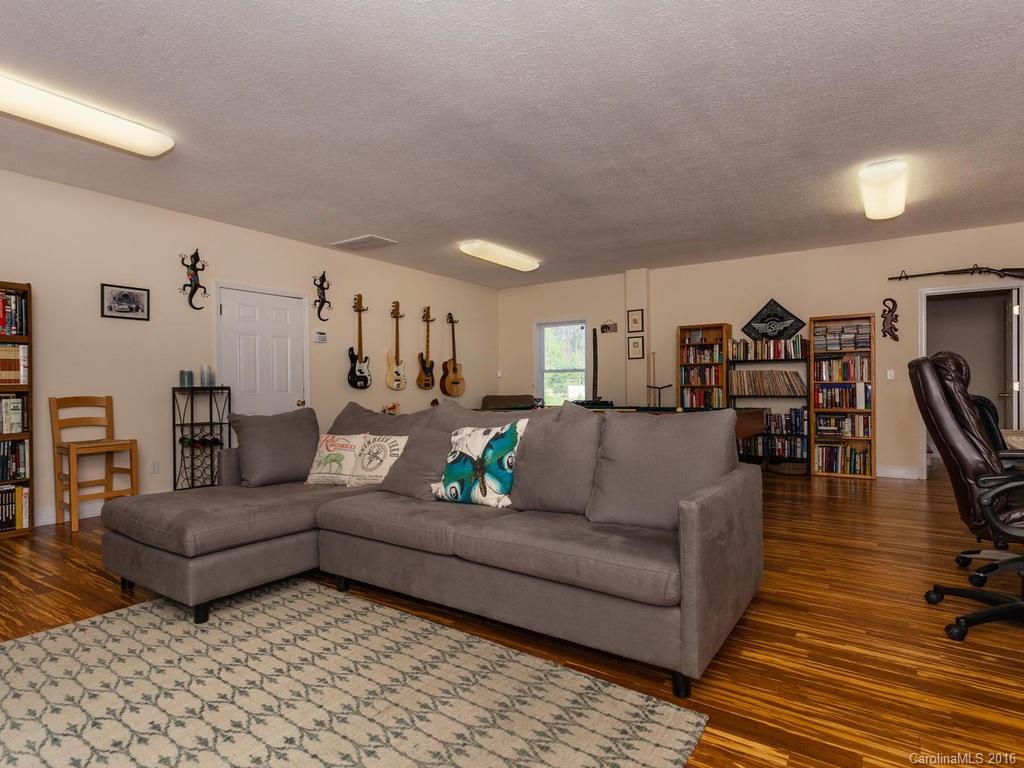 236 West Wonder Road Leicester, NC 28748 - Photo 19 of 24 Gallery Image 19
