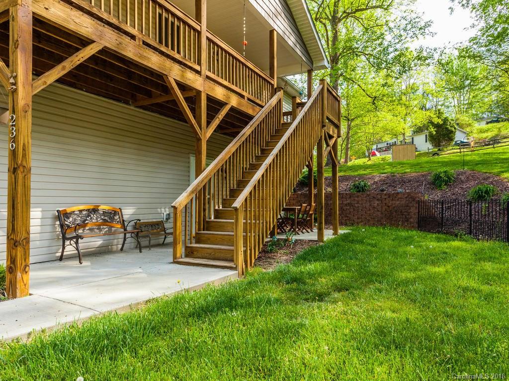 236 West Wonder Road Leicester, NC 28748 - Photo 4 of 24 Gallery Image 4