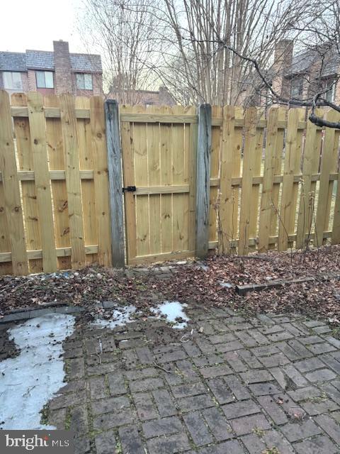 5312 Eliots Oak Road Columbia, MD 21044 - Photo 26 of 26 privately fenced backyard