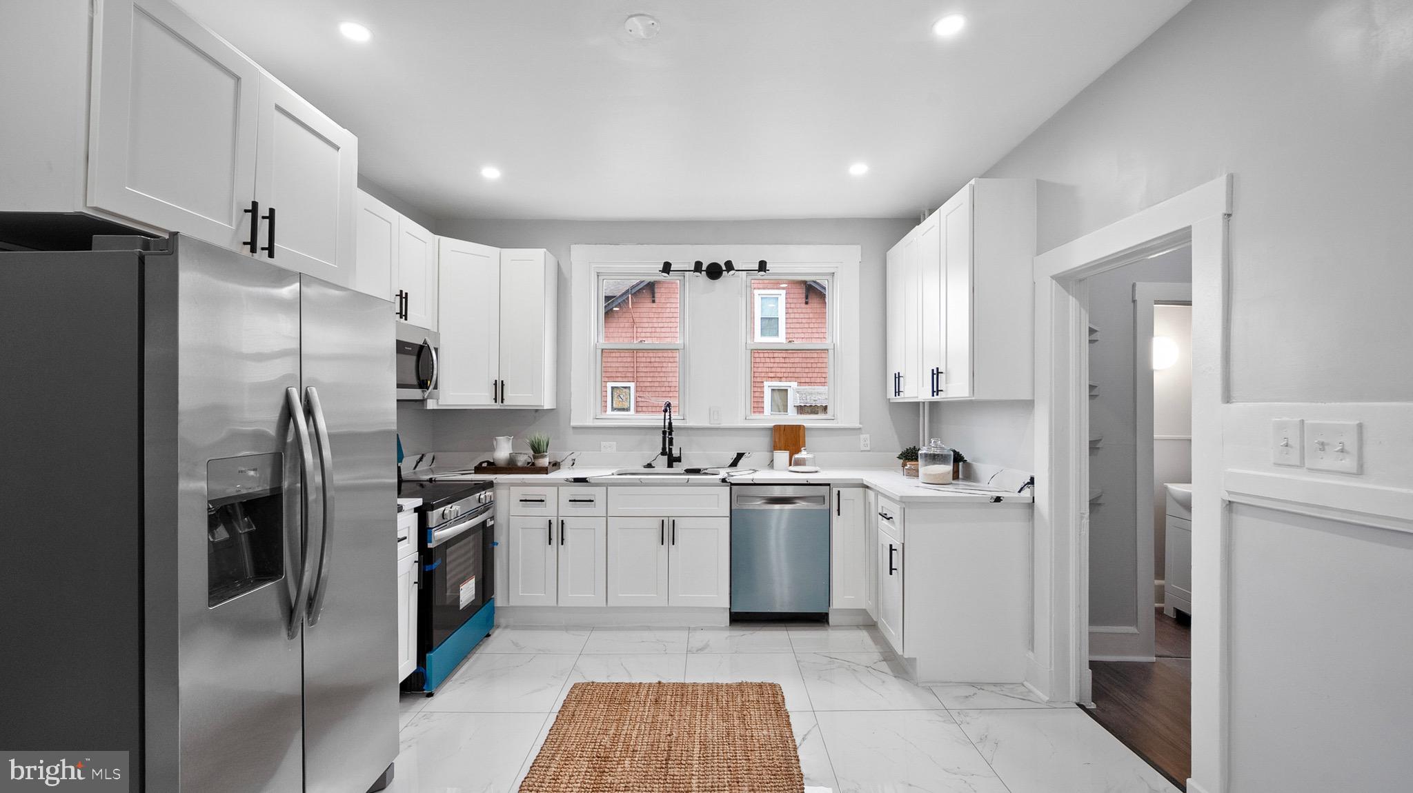 5402 Edmondson Avenue Baltimore, MD 21229 - Photo 12 of 60