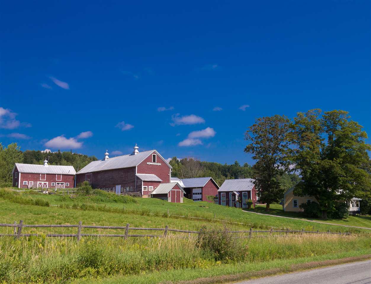 3828 Stagecoach Road Morristown, VT 05661 - Photo 2 of 16