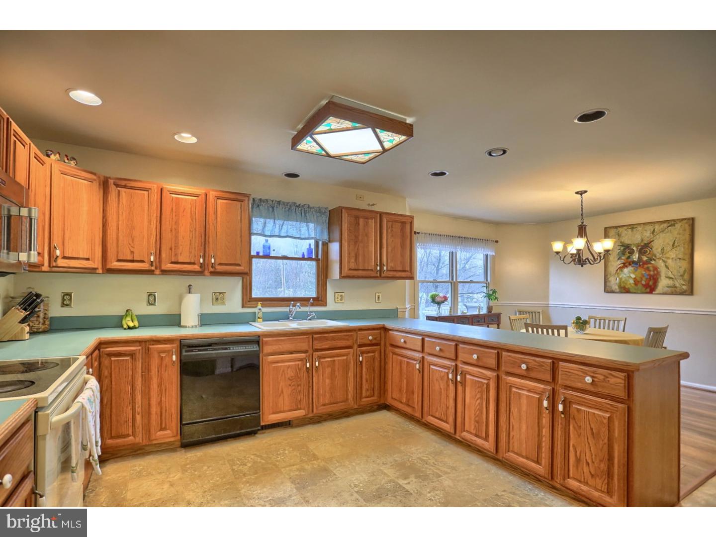 55 Boone Road Birdsboro, PA 19508 - Photo 6 of 25 Kitchen