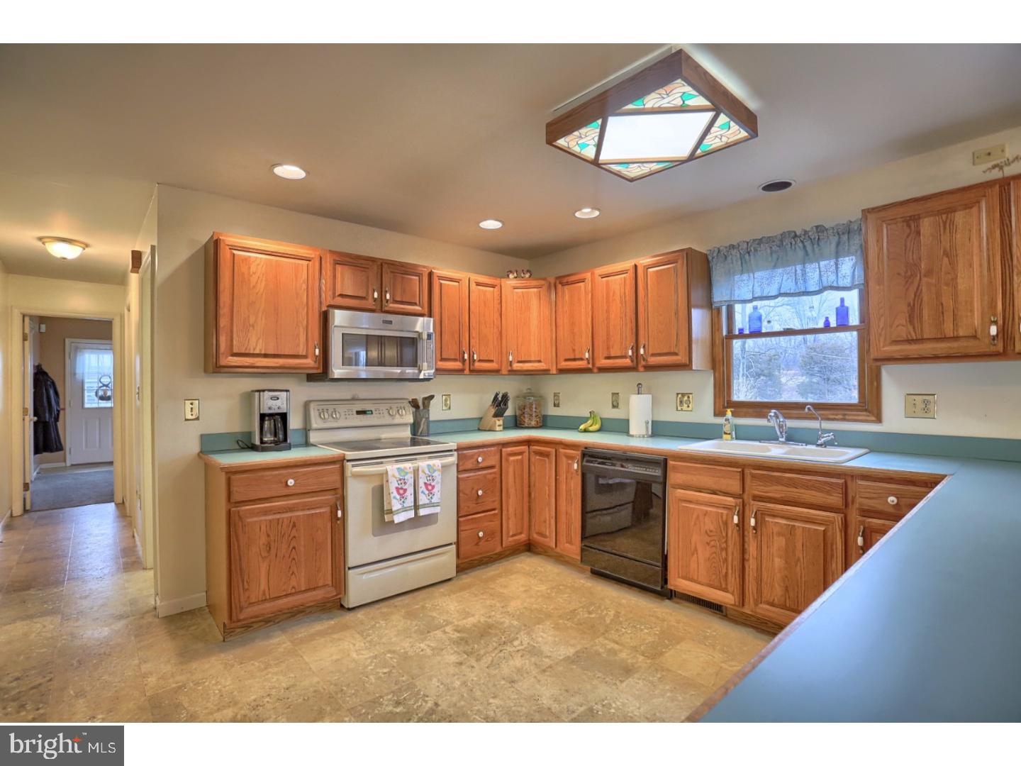 55 Boone Road Birdsboro, PA 19508 - Photo 7 of 25 Kitchen