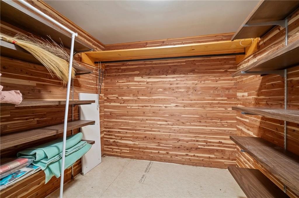 111 Morrow Road Beaver Falls, PA 15010 - Photo 39 of 50 a view of walk in closet