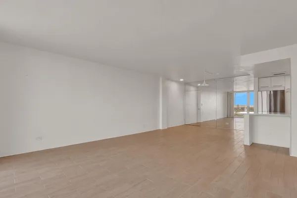 $1,795 | 2800 North Flagler Drive, Unit 912, West Palm Beach, FL 33407