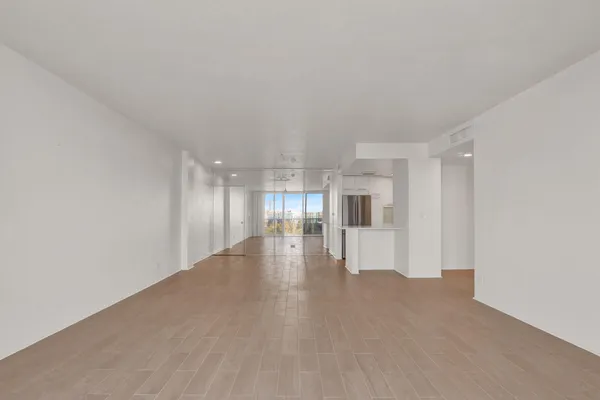 $1,795 | 2800 North Flagler Drive, Unit 912, West Palm Beach, FL 33407