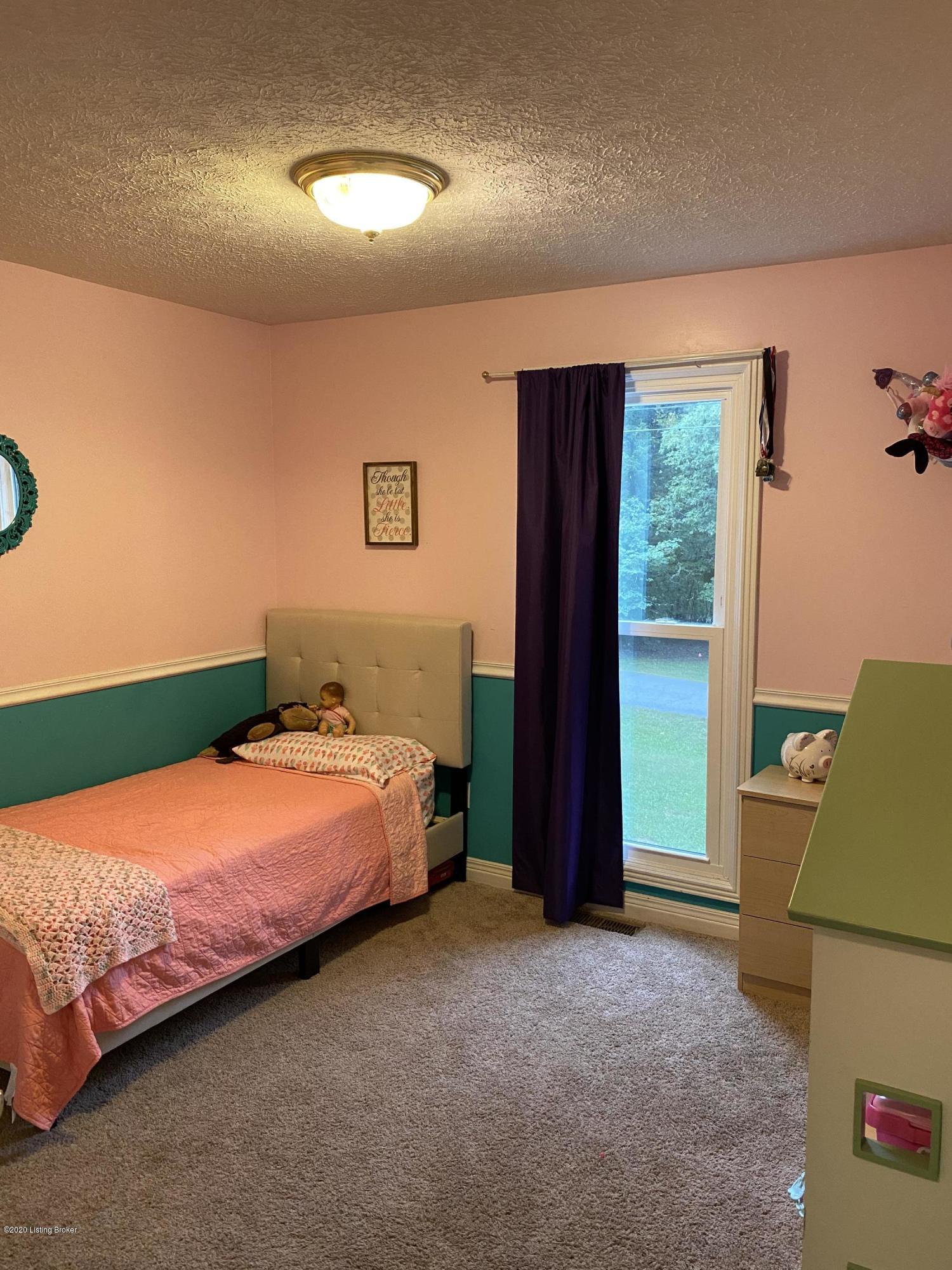 106 Cardinal Point Road Brandenburg, KY 40108 - Photo 15 of 19 IMG_1163
