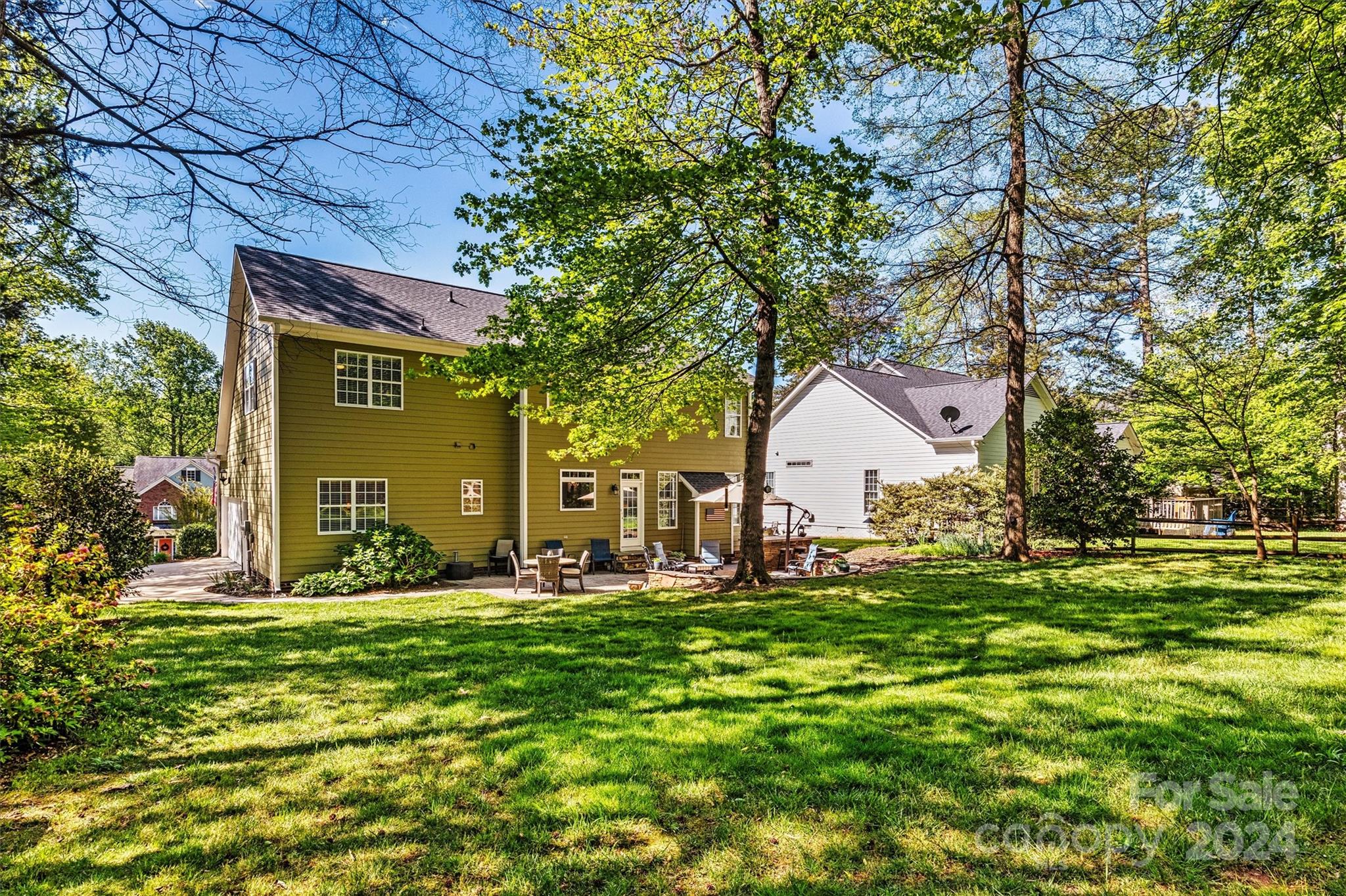 21329 Summerbrook Drive Cornelius, NC 28031 - Photo 46 of 46 a front view of house with a garden