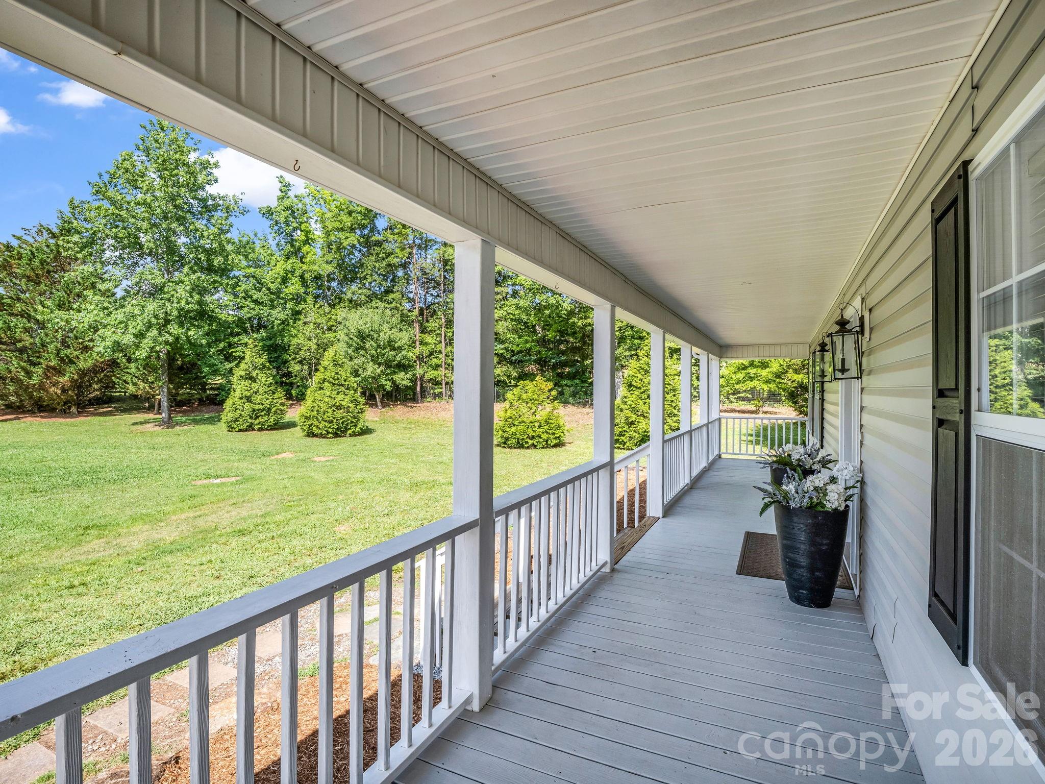 271 Collinsville Road Columbus, NC 28722 - Photo 38 of 47