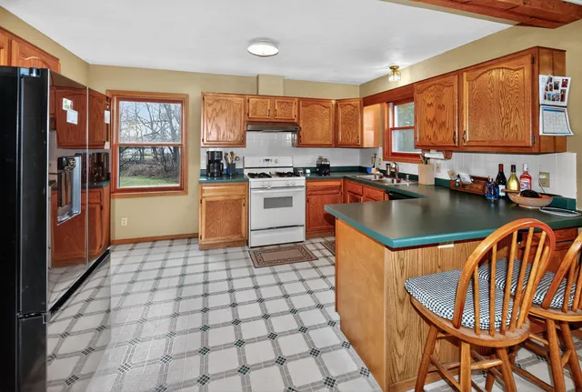 $339,800 | 225 Juneau Street, Lowell, WI 53557