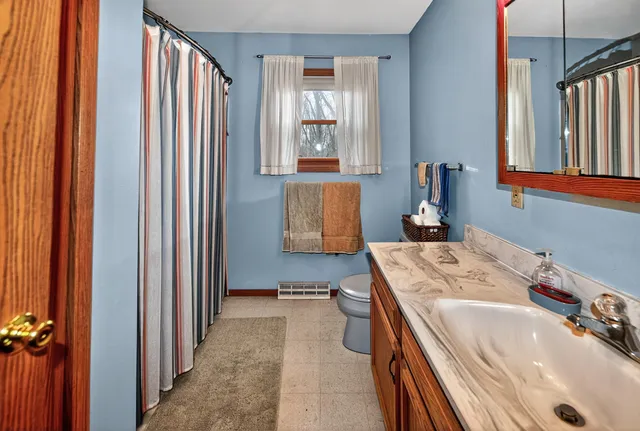 $339,800 | 225 Juneau Street, Lowell, WI 53557