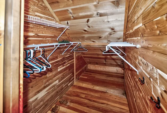 $339,800 | 225 Juneau Street, Lowell, WI 53557