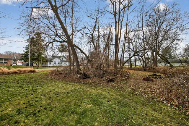 $339,800 | 225 Juneau Street, Lowell, WI 53557