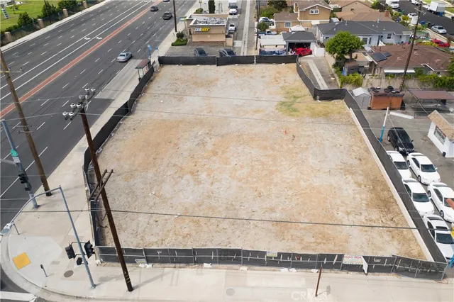 $4,100,000 | 14972 Beach Boulevard, Westminster, CA 92683